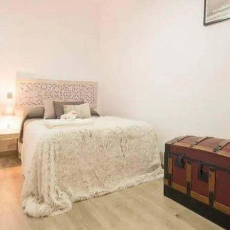 Callejon Del Pozo Iv Apartment *